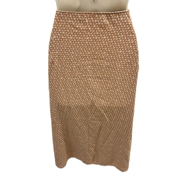 Abercrombie and Fitch Dipped Waist Midi Skirt - Picture 7 of 8